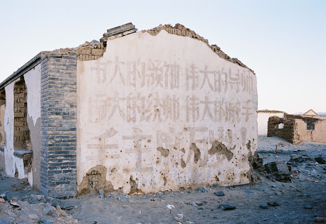 南宁网站建设解决方案：如何选择适合企业发展的建站服务商