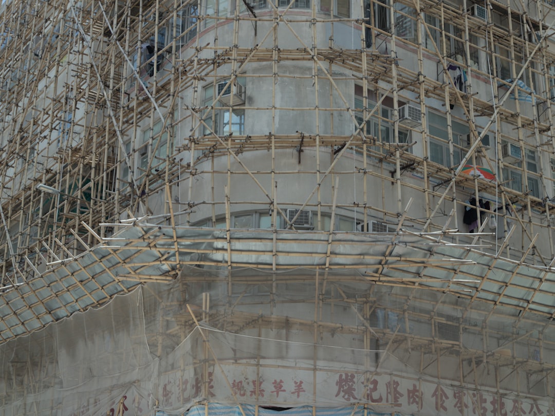 柳州建筑网：专业网站建设解决方案助力本地建筑企业提升竞争力