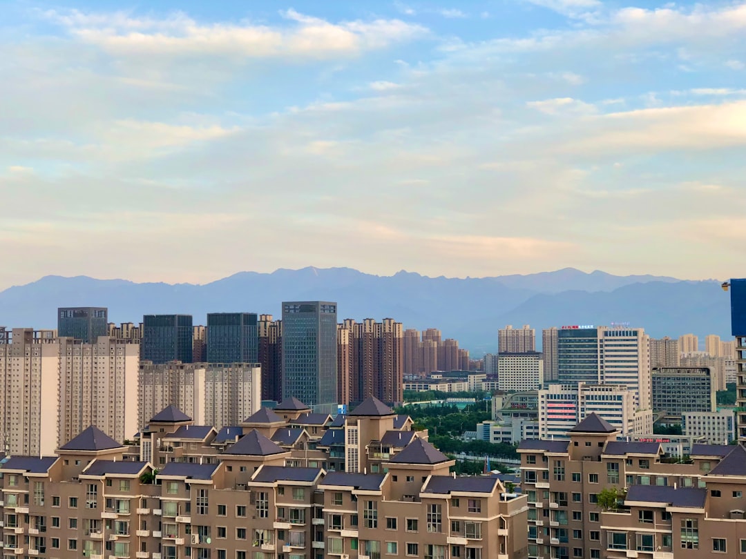 北海网站建设服务商怎么选？电子信息企业官网设计对比指南