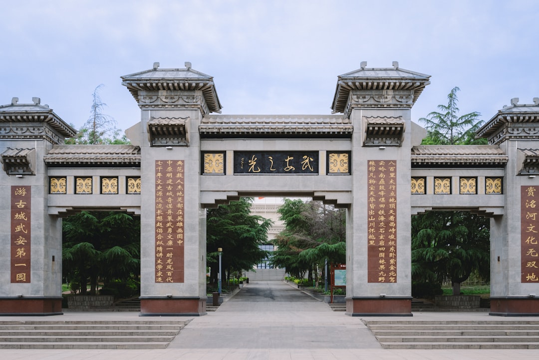 玉林市网站设计素材库：机械制造企业品牌官网必备资源