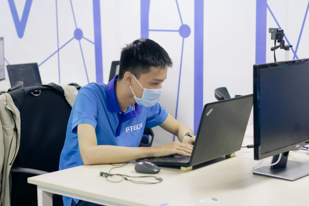 钦州网络推广专员怎么选？实用指南与常见问题解析