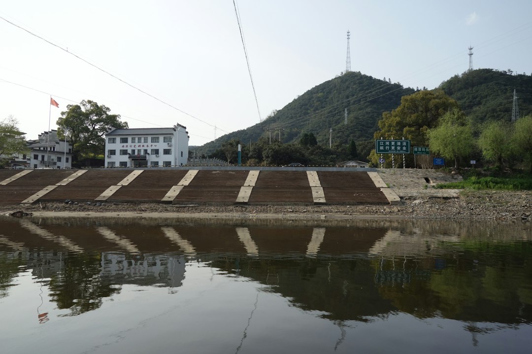 河池一对一网站建设怎么选？实用指南与常见问题解析